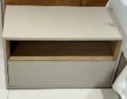 [ITHNT001] THE NIGHT TABLE